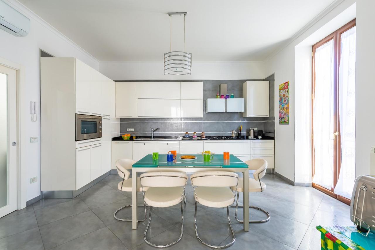 Ferdinando Art House By Wonderful Italy Apartment Napoli Bagian luar foto